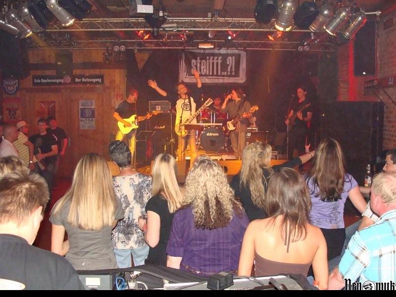 steifff mit puplikum.bmp